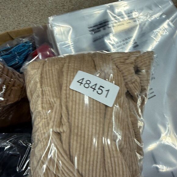 New American Eagle Shirt Women S Small Beige Button Up Collared Long Sleeve - Picture 8 of 8